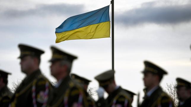 Ukraine: Ein Land zwischen Gelassenheit und Nervosität angesichts des Truppenaufgebots nahe der Grenzen