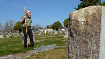 Bill Reynolds auf Friedhof