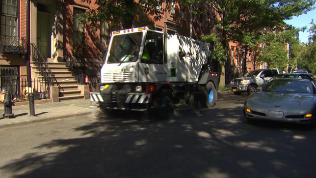 USA: Wenn die Kehrmaschine kommt, müssen kostenlose Parkplätze in New York geräumt werden
