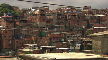 Wohnviertel mit heruntergekommenen Häusern in Venezuela