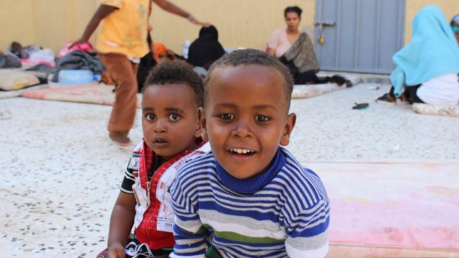 Bild: WDR/WDR Bis zu einer Million Menschen warten im Transitland Libyen auf die Reise nach Europa.
