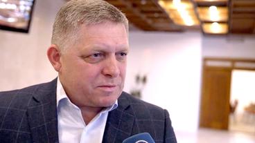 Bild: NDR Ein Mann im Interview.