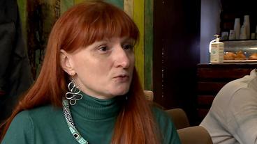 Bild: NDR Eine Frau im Interview.
