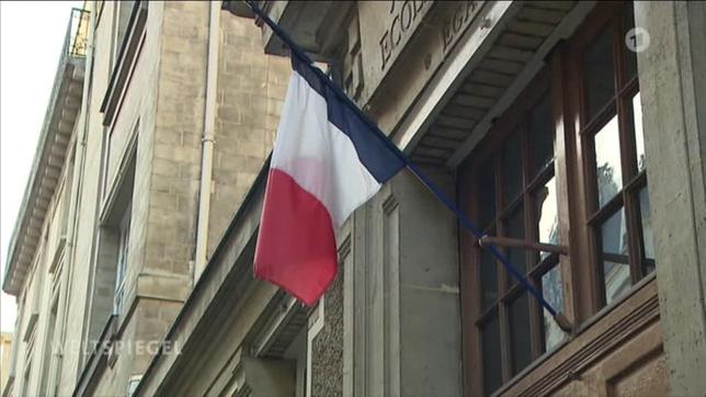 Flagge auf Halbmast