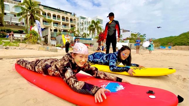 Surfer auf Hainan