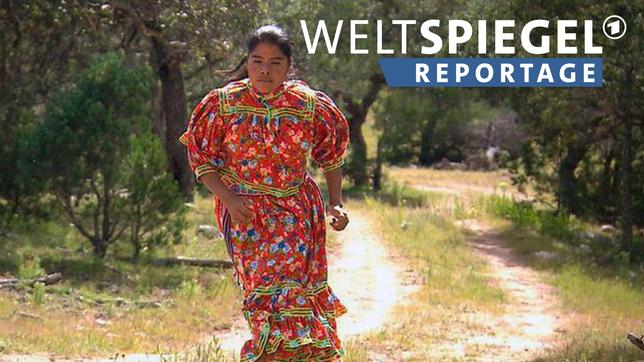Bild: SWR Maria Ramirez ist Tarahumara. Sie rennt zur Zeit in Sandalen mit Sohlen aus alten Autoreifen von Erfolg zu Erfolg. Von Marathon zu Ultramarathon. Sie trainiert nicht und siegt trotzdem. Mit jedem Sieg, mit jedem Meter eröffnet Maria, ihrem Volk, den Tarahumara, ihren Frauen ganz neue Perspektiven.
