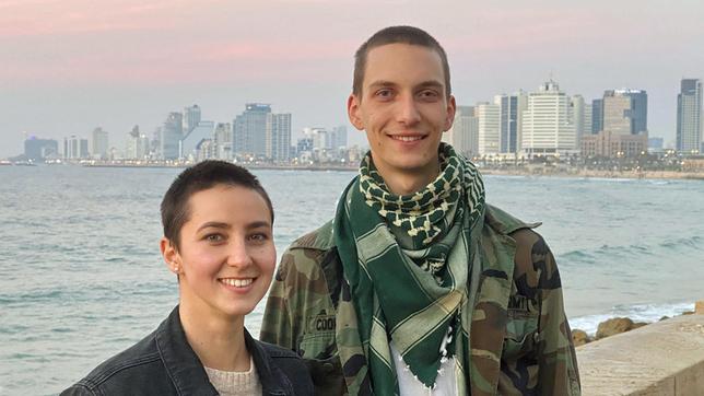 Bild: MDR/Jan Tenhaven Patrycja und Eryk in Tel Aviv
