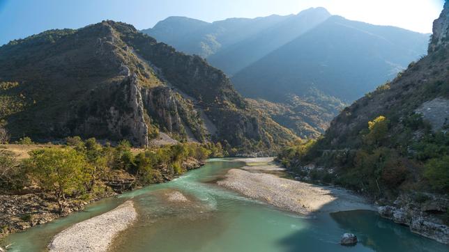 Fluss Vjosa in Albanien