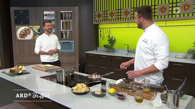 Moderator Sebastian Müller und Koch Sören Anders