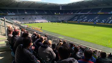 Bild: SR Fans im Fußballstadion