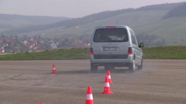 Bild: SWR Auto auf Teststrecke
