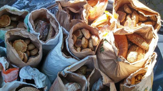 Bild: WDR Brot in Tüten