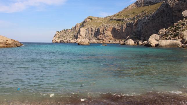 Bild: SR Plastikmüll im Meer vor Mallorca