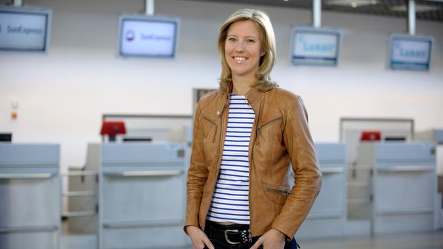 Bild: SR Reise-Check-Reporterin Susanne Gebhardt am Flughafen