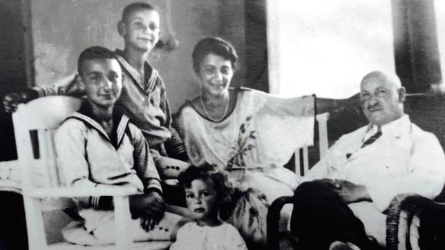 Bild: WDR/Privatbesitz Carl Liedermann Die Rollmanns waren eine angesehene Industriellenfamilie in Köln.