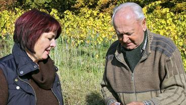 Bild: HR/Geert Schäfer Brigitte Prinz mit ihrem Schwiegervater Hans Prinz