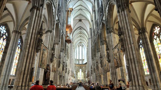 Bild: WDR/imago/Schöning Mit einem Gottesdienst im Kölner Dom wird die 61. Fastenaktion von Misereor eröffnet.