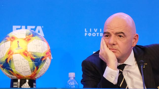 Bild: dpa FIFA-Präsident Gianni Infantino