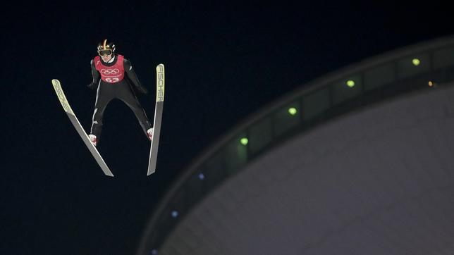 Bild: picture alliance / AP Photo/Dmitri Lovetsky Andreas Wellinger