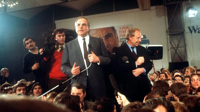 Bundeskanzler Helmut Kohl am Abend der Bundestagswahl am 6.3.1983