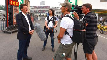 Bild: NDR/Johannes Anders Chinaexperte: Stefan Lottermann, früher Fußballprofi in Offenbach, Frankfurt, Nürnberg und Darmstadt, ist seit 2012 Technischer Berater des Chinesischen Fußballverbandes.