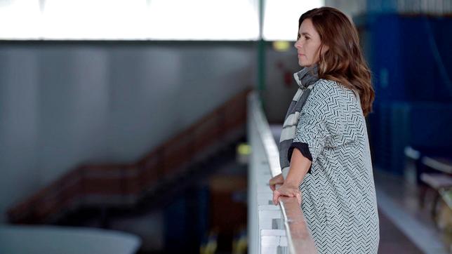 Bild: MDR/Vincent TV Katarina Witt im Chemnitzer Eisstadion, ihrer einstigen Trainingsstätte