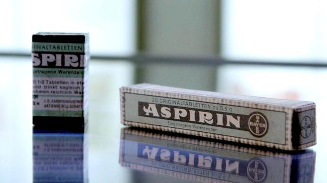 „Aspirin“, seit Anfang des 20. Jahrhunderts einer der größten Verkaufsschlager des Bayerkonzerns, erfolgreich wegen seiner Wirkung, aber auch einer riesigen Marketingkampagne.