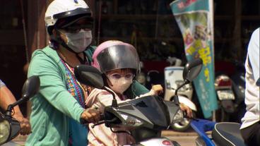 Bild: ARD Taiwan: Scooter-Lawine
