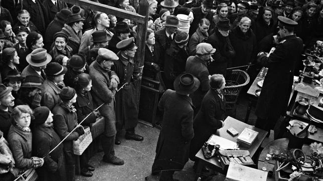 Bild: MDR/Stadtarchiv Lörrach Versteigerung Lörrach, Nov 1940
