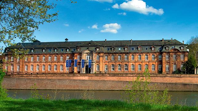 Bild: WDR/Villeroy & Boch/WDR/Villeroy & Boch Seit über 200 Jahren ist die Alten Abtei Firmensitz von Villeroy & Boch.
