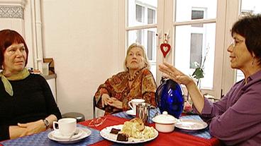 Bild: rbb/Nico Zörn Ingrid, Monika und Brigitte leben zusammen in der Alten-WG