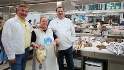 Friedrich "Fritz" Pichler (50, rechts im Bild),  Hochsee-Küchenchef (Folgen 21–27): Der gebürtige Linzer ist eigentlich als Küchenchef auf den sieben Weltmeeren zuhause und für den Speiseplan auf der Weißen Lady und der Grand Lady verantwortlich. Weil Fritz Pichler aber immer offen ist für Neues, begleitet er in Portugal die Flusskreuzfahrt auf dem Douro, wo er die Passagiere als zusätzlicher Koch mit regionalen Schmankerln verwöhnt. Dafür verlässt er immer wieder das Riverboat und begibt sich auf kulinarische Streifzüge auf Portugals Märkte. 