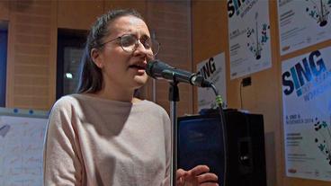 Bild: SWR Die Muslima Merve Uslu singt für mehr Gerechtigkeit.