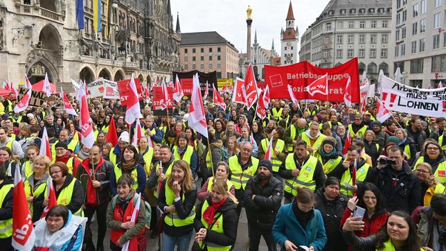 Der große Streiktag: Gerecht oder Gefahr für die Wirtschaft?