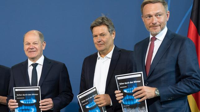 Warten auf die Preisbremse: Wie lange steigen die Kosten für Strom und Gas noch weiter?
