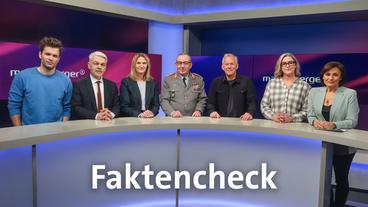 Bild: WDR/Oliver Ziebe Die Gäste (v.l.n.r.): Tilo Jung, Carlo Masala, Kerstin Münstermann, Carsten Breuer, Johannes B. Kerner, Caroline Darian