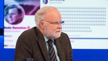 Bild: WDR/Oliver Ziebe Angesichts des schnellen Anstiegs der Infektionszahlen und einer drohenden Überlastung des Gesundheitswesens haben Bund und Länder über Ostern den schärfsten Lockdown seit Beginn der Pandemie beschlossen. Gleichzeitig sinken die Zustimmungswerte der Bevölkerung zur Corona-Politik immer weiter. Verspielt die Politik das Vertrauen der Bürger? – Zu Gast: Manfred Lütz (Theologe).