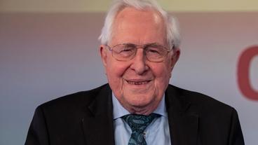 Bild: WDR/Oliver Ziebe Bernhard Vogel