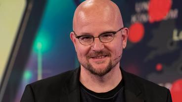 Bild: WDR/Oliver Ziebe Prof. Dr. Dirk Brockmann