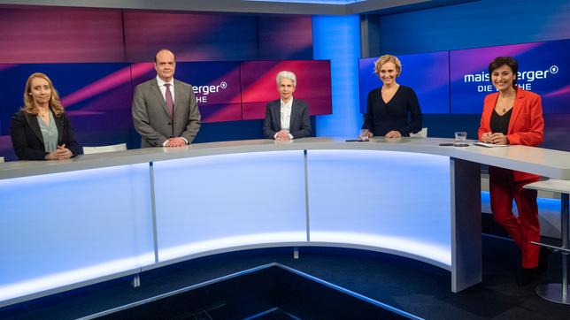 Bild: WDR/Oliver Ziebe Sandra Maischberger (r.) mit ihren Gästen (v.l.n.r.): Melanie Amann, Robin Alexander, Marie-Agnes Strack-Zimmermann und Caren Miosga
