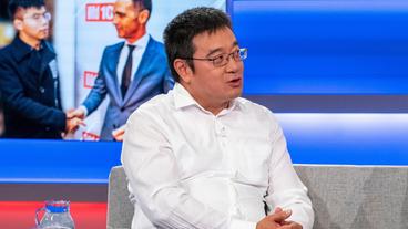 Bild: WDR/Melanie Grande Gast bei Sandra Maischberger: Hao Gui (chinesischer Journalist)