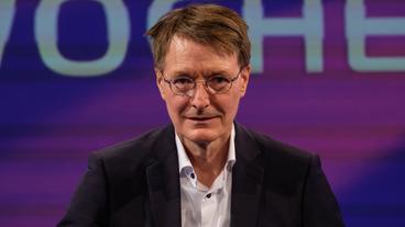 Bild: WDR/Oliver Ziebe Karl Lauterbach