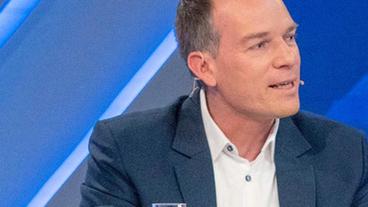 Bild: WDR/Max Kohr Moderatorin Sandra Maischberger (r) im Gespräch mit Oliver Köhr (ARD-Hauptstadtkorrespondent).