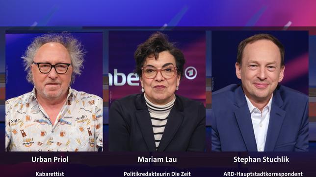 Bild: Alle WDR/Oliver Ziebe Urban Priol, Mariam Lau und Stephan Stuchlik (v.l.n.r.)