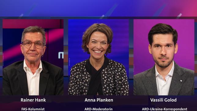 Bild: WDR/Melanie Grande; WDR/Oliver Ziebe; WDR/Oliver Ziebe Rainer Hank, Anna Planken und Vassili Golod (v.l.n.r.)