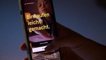 Bild: ARD Per App kann einfach eingekauft werden.