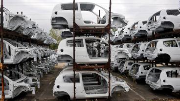 Bild: picture alliance/dpa-Report/MAXPPP/Christophe Petit Tesson Renault-Clio-Karosserien
