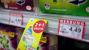 Bild: SWR Werbepreise am Regal