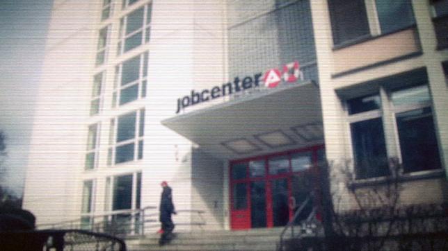 Das Gebäude eines Jobcenters von außen.