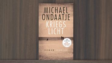 Bild: Hanser Verlag Cover des Buchs "Kriegslicht" von Michael Ondaatje